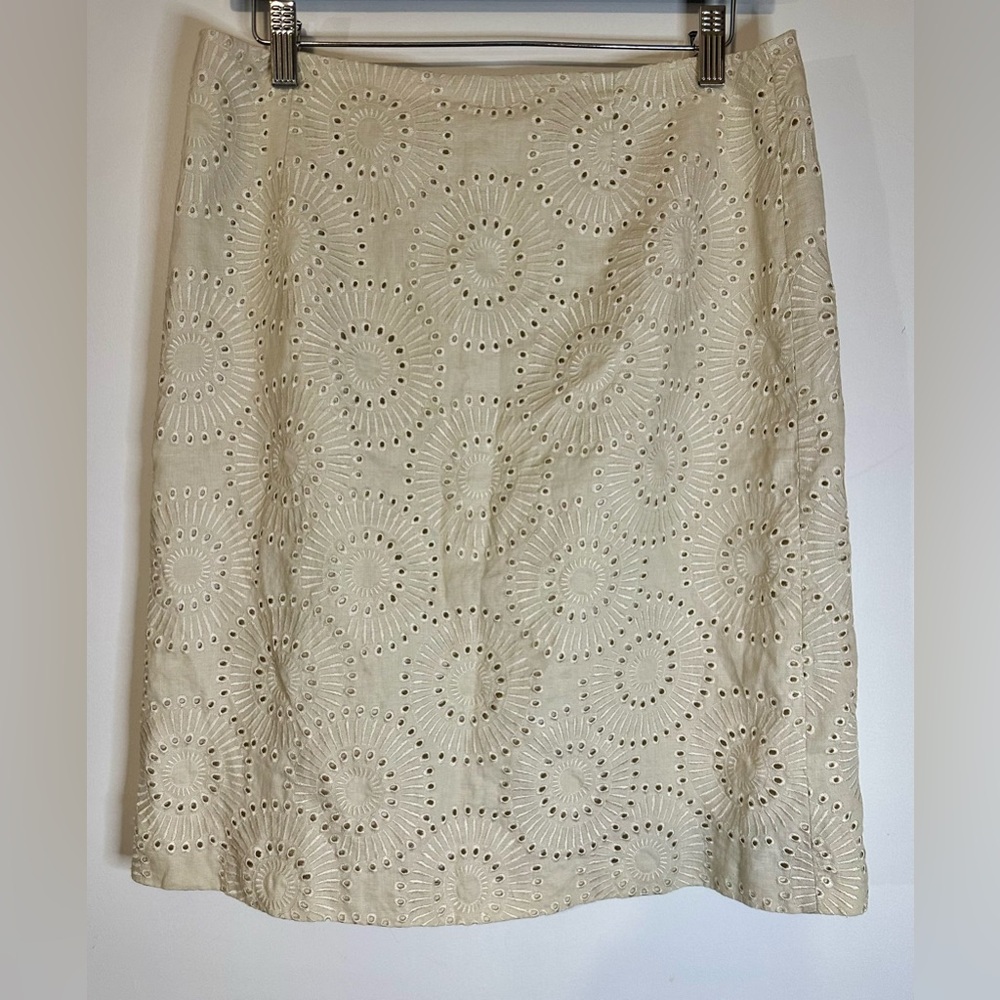 Due Per Due Skirt Women's Beige Eyelet A Lined Zipper Back Midi 100% Linen Sz 10